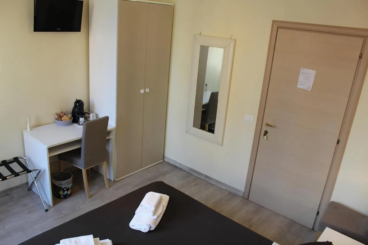 Home 57 Relais Roma 3*,
